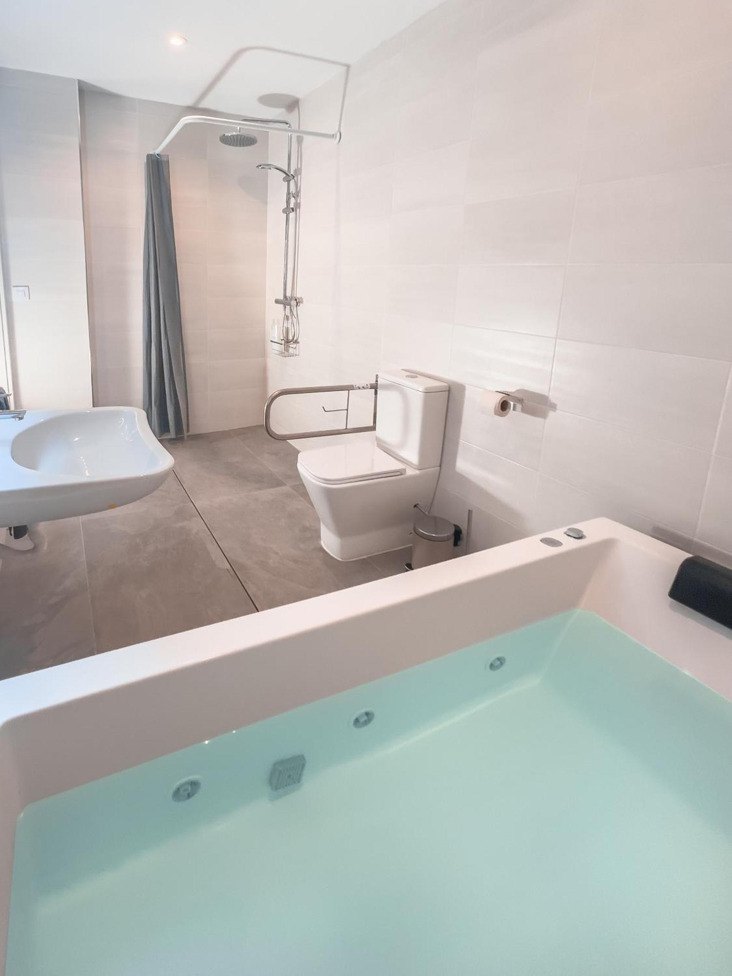 Estudio Con Jacuzzi Privado En Triana Apartment Seville