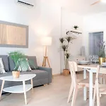 Estudio Con Jacuzzi Privado En Triana